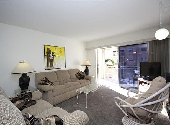 4th image of 7400 Estero Blvd APT 313