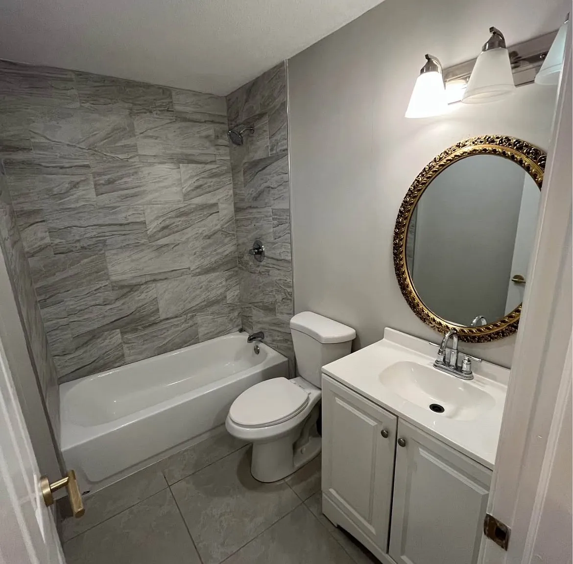 2 bed, 900 sqft, $1,850 — Photo 3