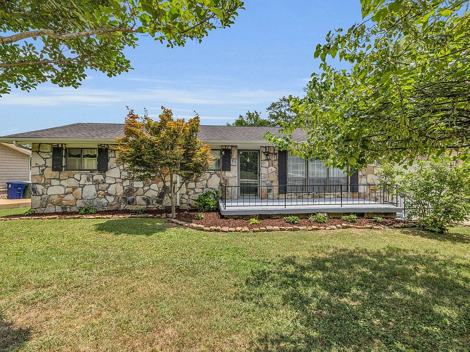 1st image of 726 O'Grady Dr