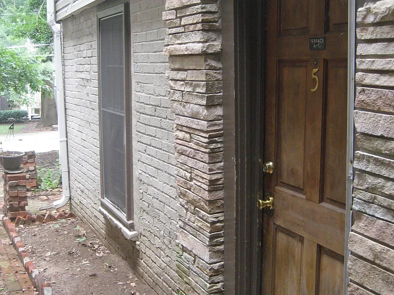 355 5th St NE #5 — Photo 15