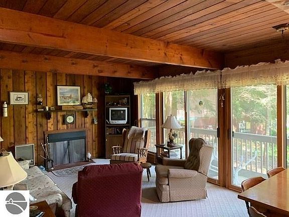2nd image of 15991 E Cherry Park Dr
