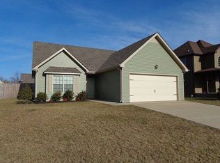 599 Kicker Ct, Clarksville, TN 37040