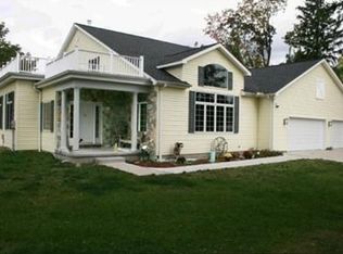 5748 Schultz Rd, Erie, PA 16509