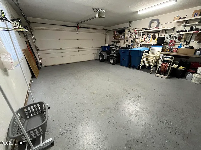 1241 Palmas Dr — Photo 18