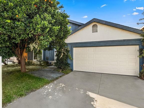 2nd image of 7803 Goldmine Ln