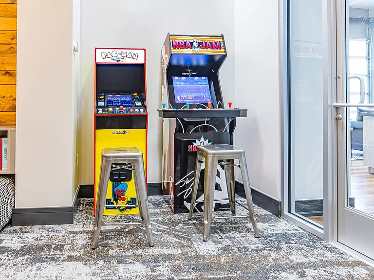 Aera RiNo — Photo 18