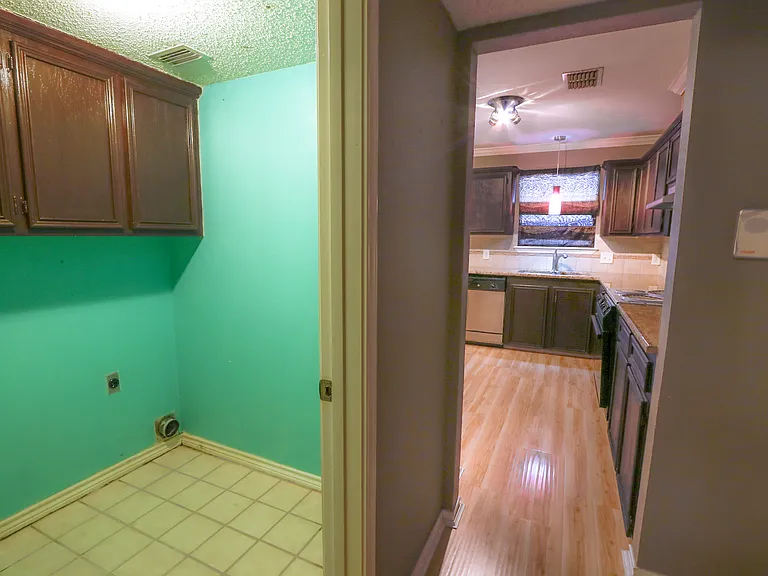 3149 Elderberry Ln — Photo 10