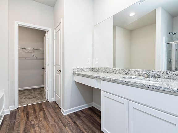 Built in vanity area in the Dockery master bathroom