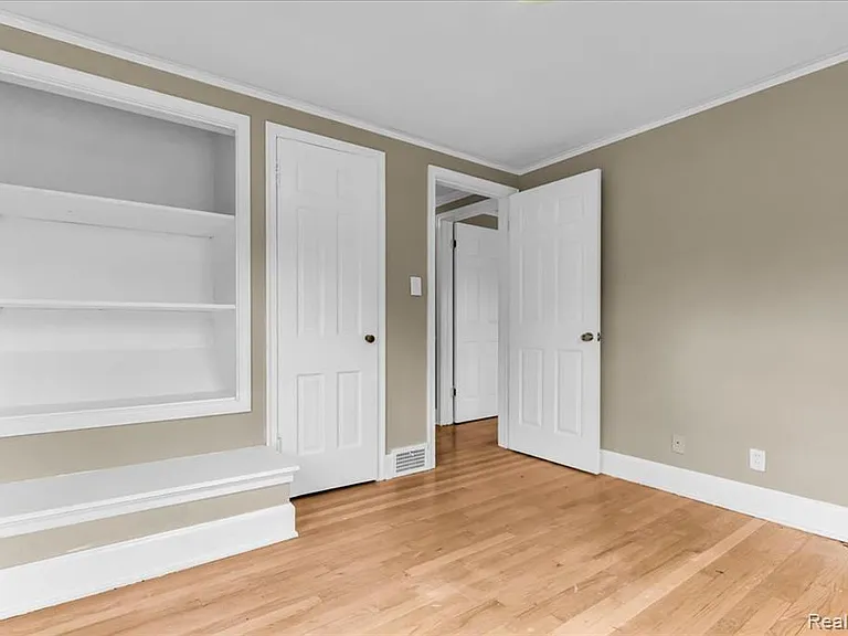 3463 Santa Maria Ave — Photo 21