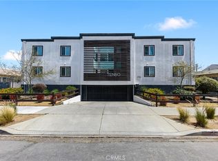 1060 Olive Ave, Long Beach, CA 90813