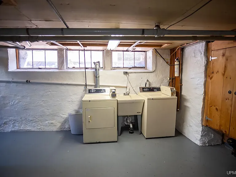 212 Rock St #1 — Photo 15