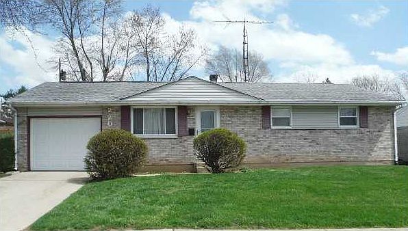 1st image of 220 Zimmerman St