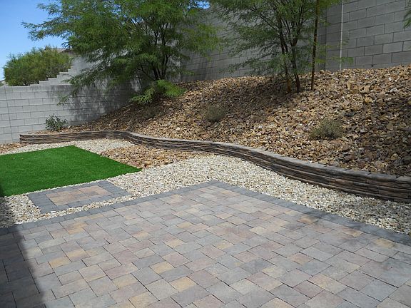 3rd image of 2842 Murray Hill Ln