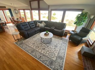 33705 G St, Ocean Park, WA 98640