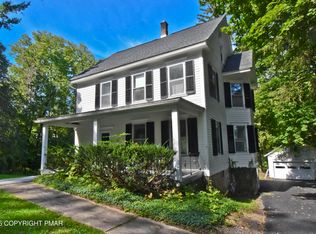 184 Main St, Delaware Water Gap, PA 18327