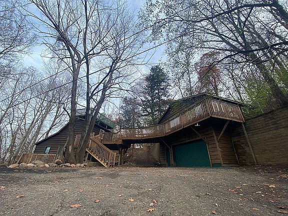 2nd image of 335 Bradley St