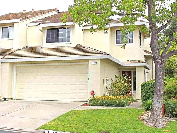 2nd image of 1115 Crest Ridge Ln