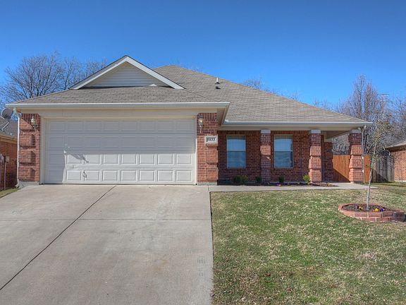 2nd image of 5833 Crowder Dr