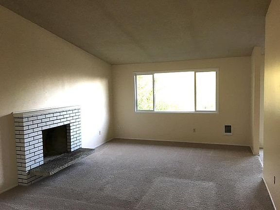 2nd image of 15011 E Mission Ave