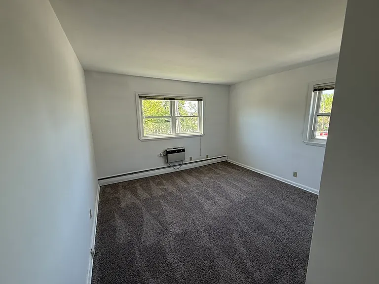 10 S Henry St #3 — Photo 11