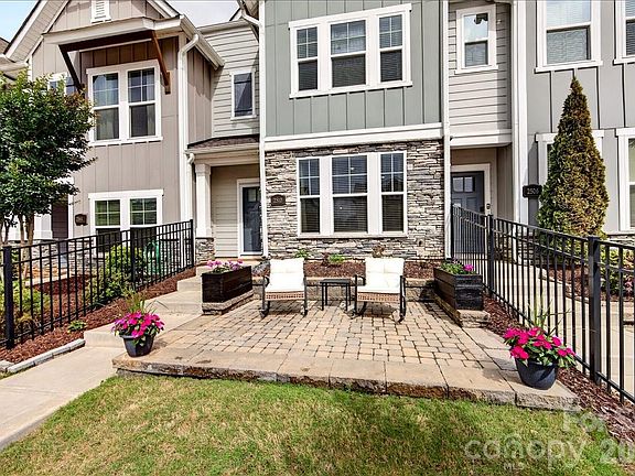 5th image of 2510 Lydia Ave