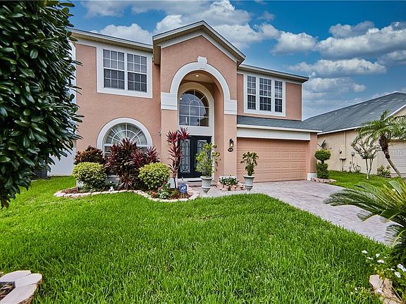 3rd image of 536 Groves End Ln