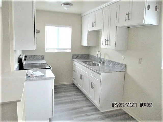 2 bed, 700 sqft, $2,095 — Photo 3
