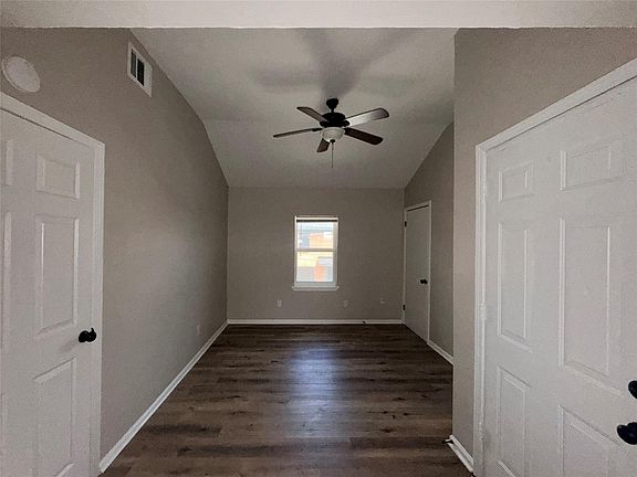 5th image of 5014 Jefferson St APT 41