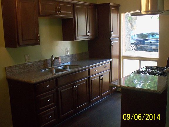 3rd image of 1813 W Sumac Ln APT 1