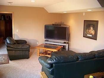 2nd image of 611 Greten Ct