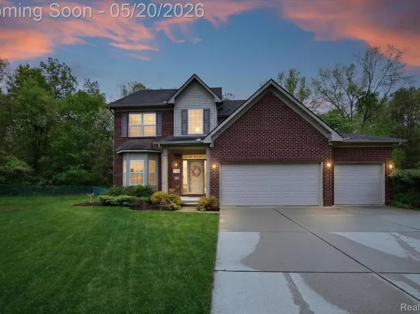 17154 Dew Point Ct, Romulus, MI 48174