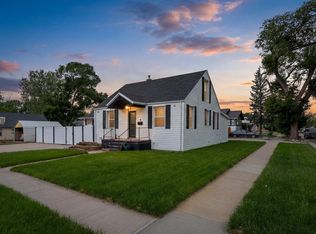 802 S 6th Ave, Sterling, CO 80751