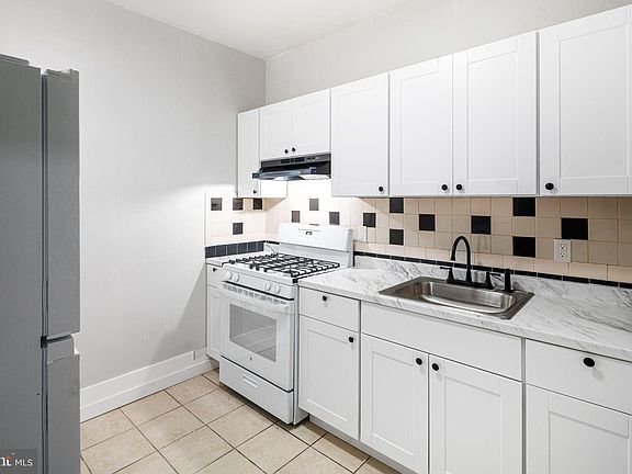 5th image of 3836 Wyalusing Ave