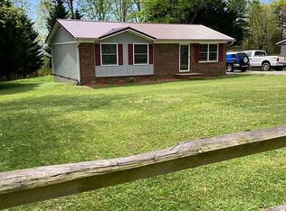 203 Southridge Run Ln, North Wilkesboro, NC 28659