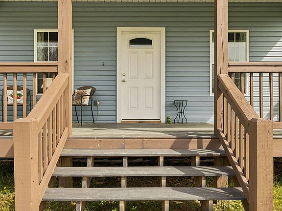 4th image of 920 Michaels Rd