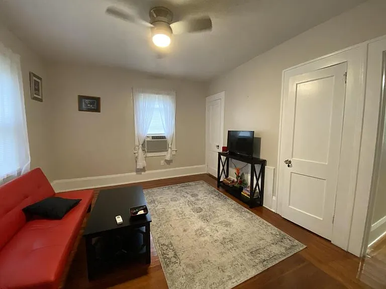 622 Harwood St #3 — Photo 13