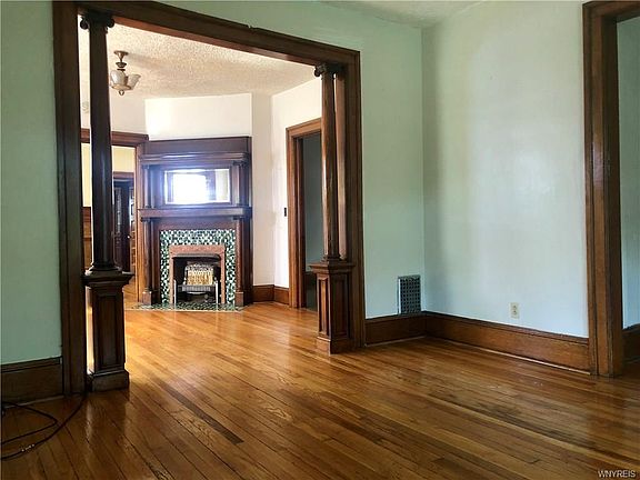 5th image of 288 West Ave