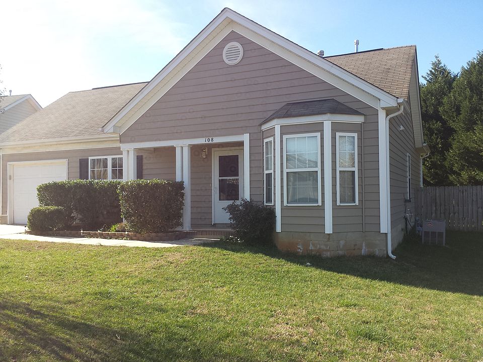 1st image of 108 Everett Park Dr