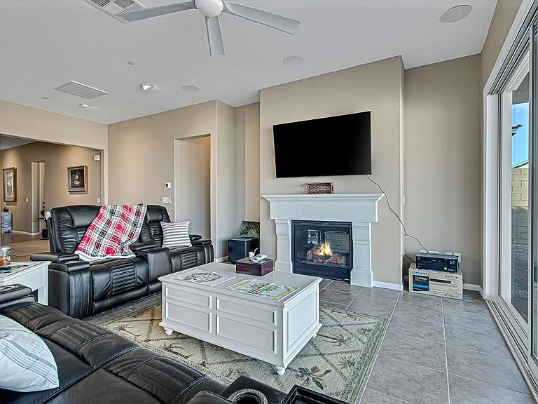10930 Krista Leigh Ave — Photo 22