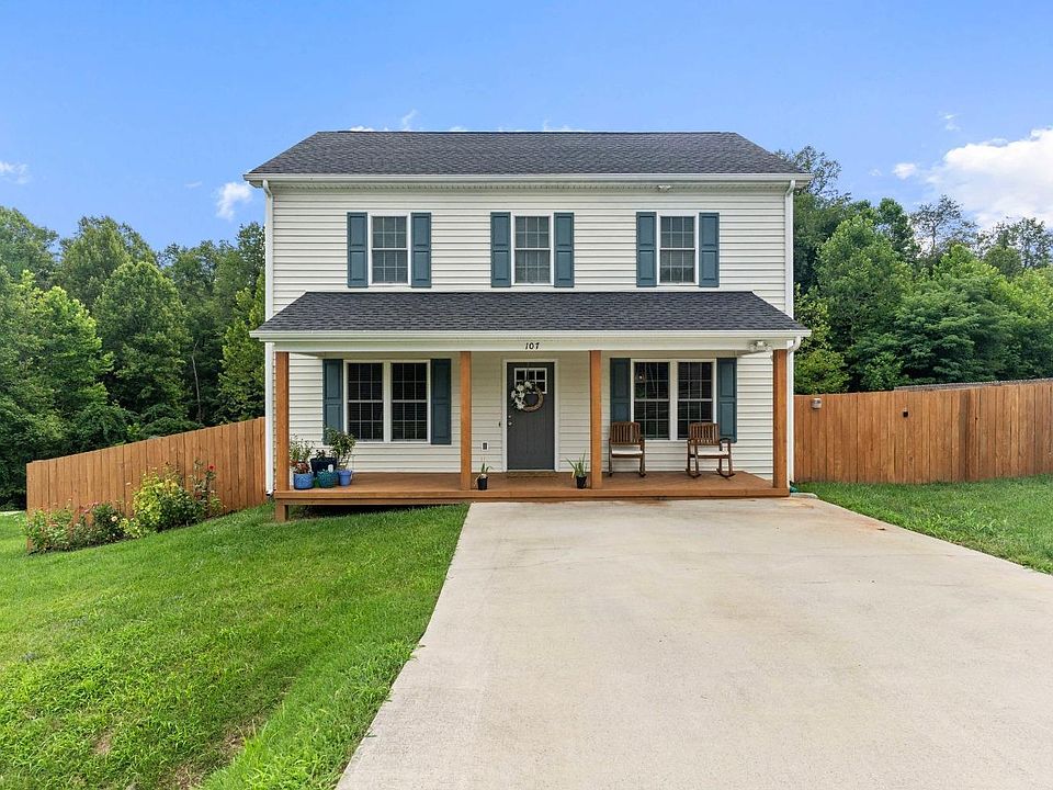 1st image of 107 Brenleigh Ct