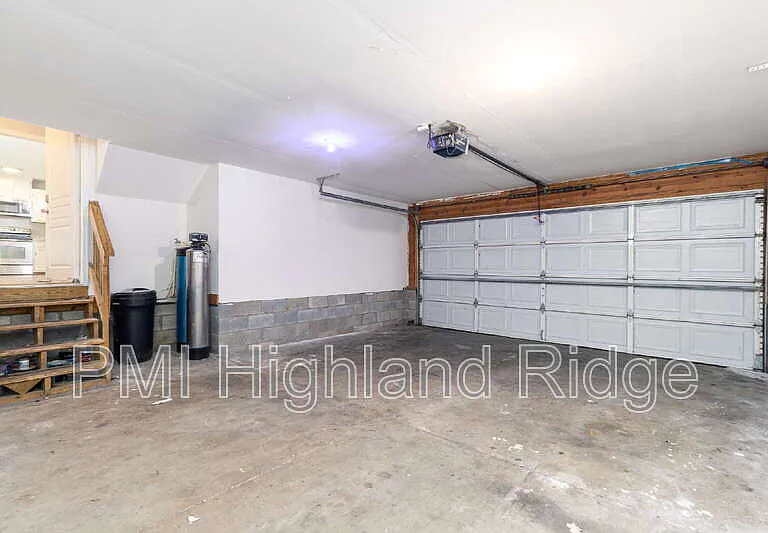 2414 Lismore Dr — Photo 24