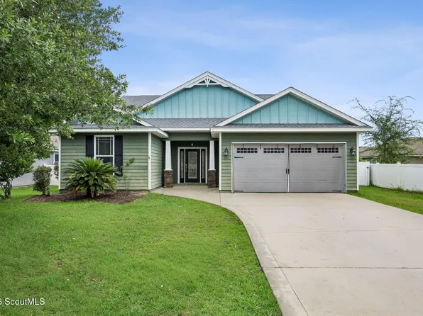 203 Waters Edge Dr, Kingsland, GA 31548