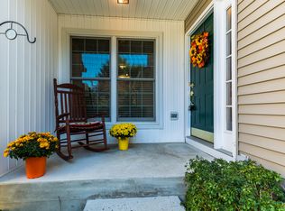 105 Hidden Hollow Ct, Phoenixville, PA 19460