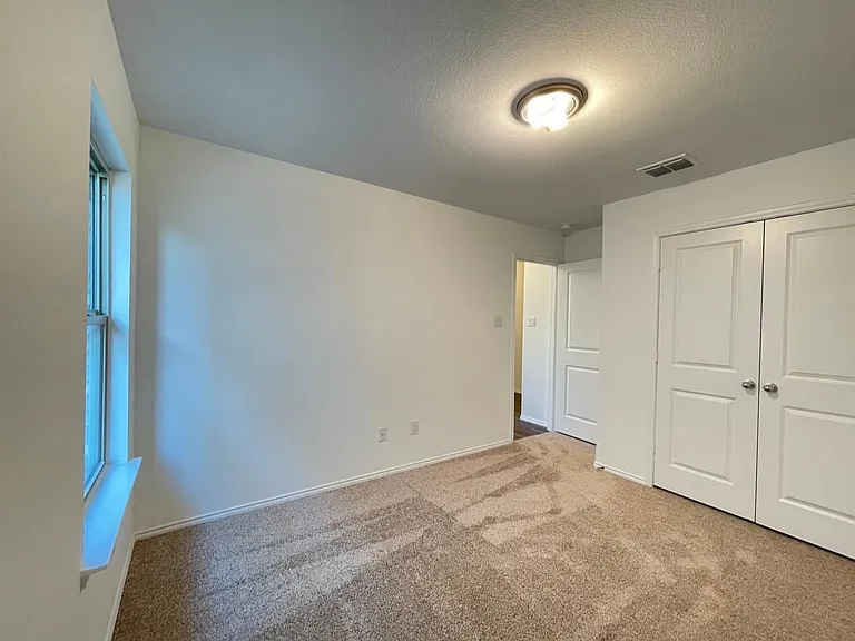 2372 Pyrite Dr — Photo 11