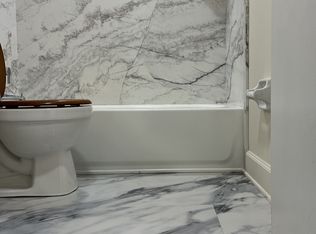 901 Ocean Blvd APT 23, Atlantic Beach, FL 32233