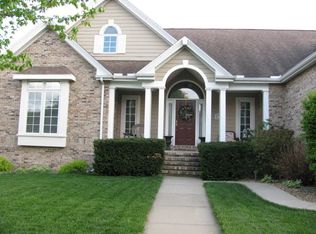 2710 E Shady Glen Dr, Springfield, MO 65804