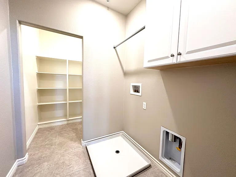 33845 Flood St — Photo 23