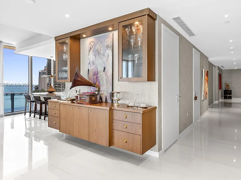 300 Biscayne Boulevard Way #901E — Photo 35
