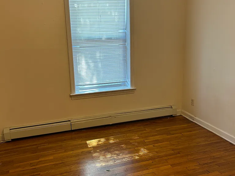 32-34 Halstead St #6 — Photo 3