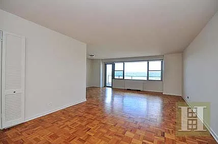2500 Johnson Ave APT 15K photo 1